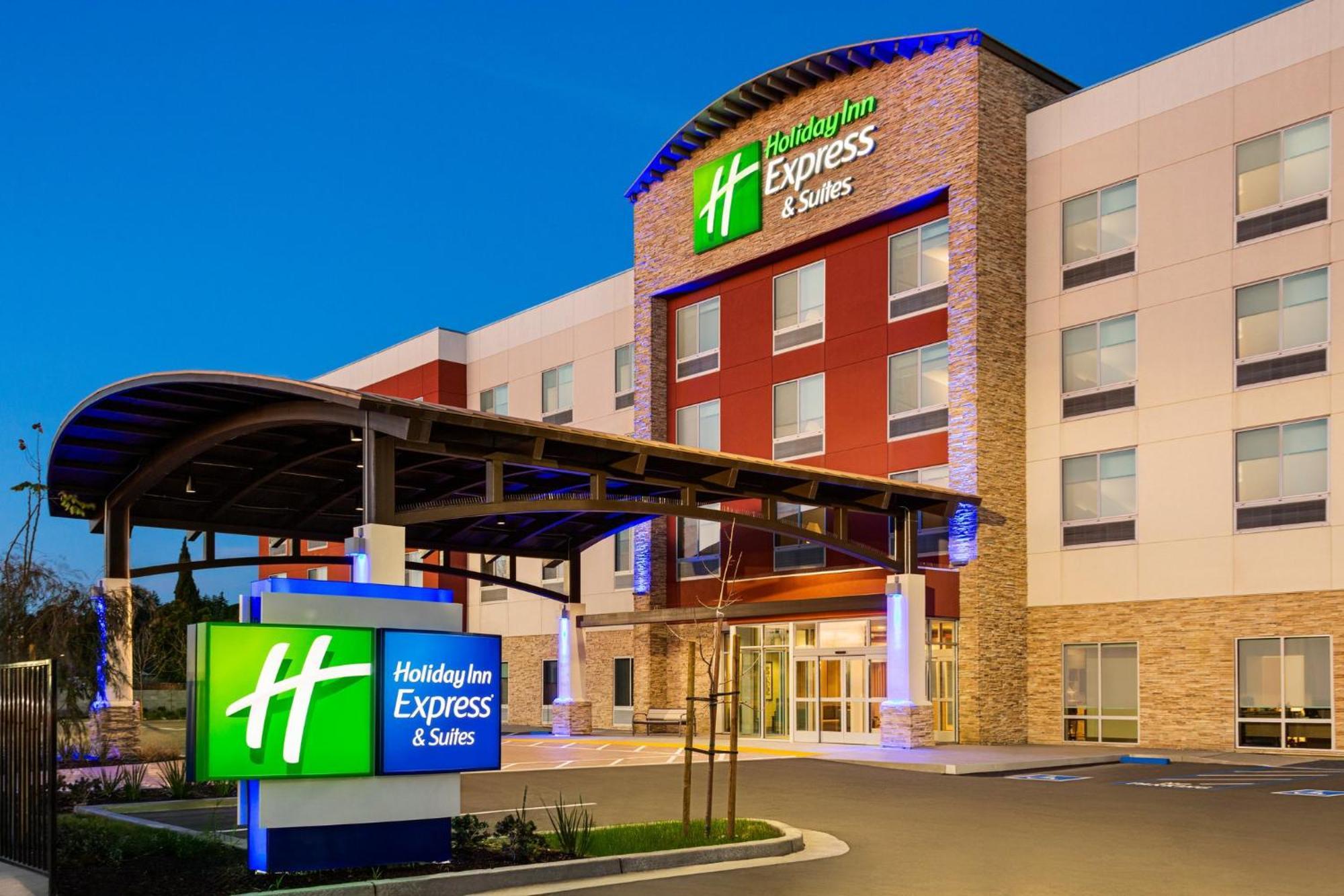 Holiday Inn Express & Suites Hayward - Castro Valley By Ihg Ngoại thất bức ảnh